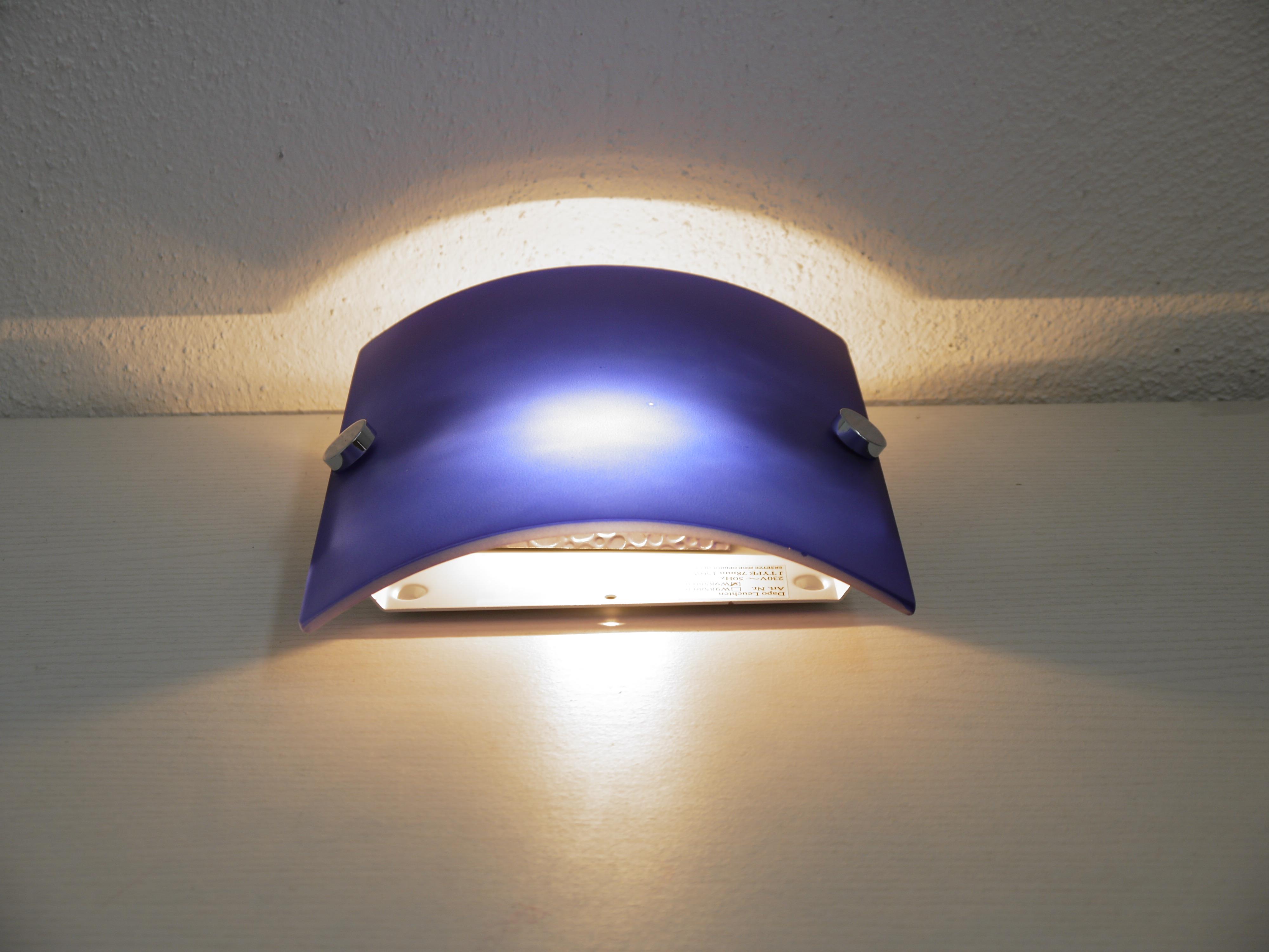 Halogen Wandleuchte "Eleganz" mit blauem Glas