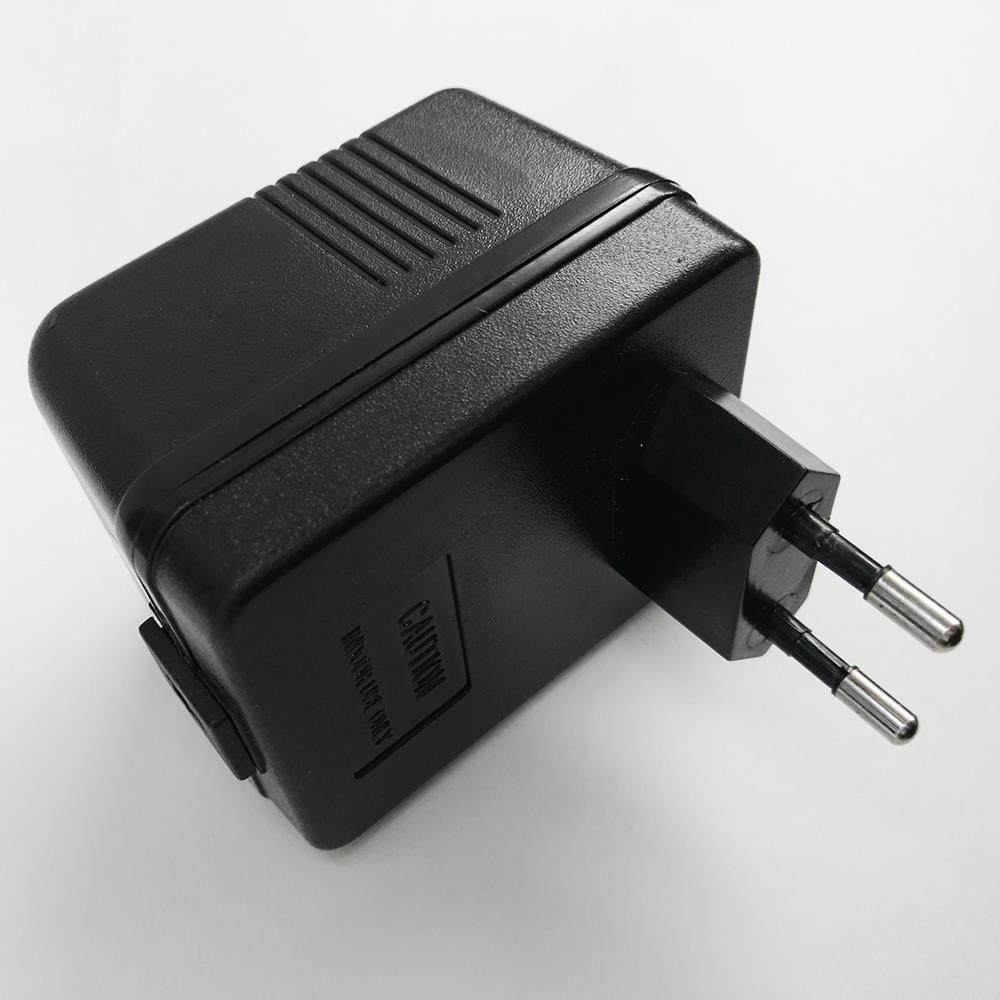 Steckertrafo mit Tpin Adapter