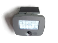 Leuchtstarker Solar-LED-Außenwandstrahler Raven...